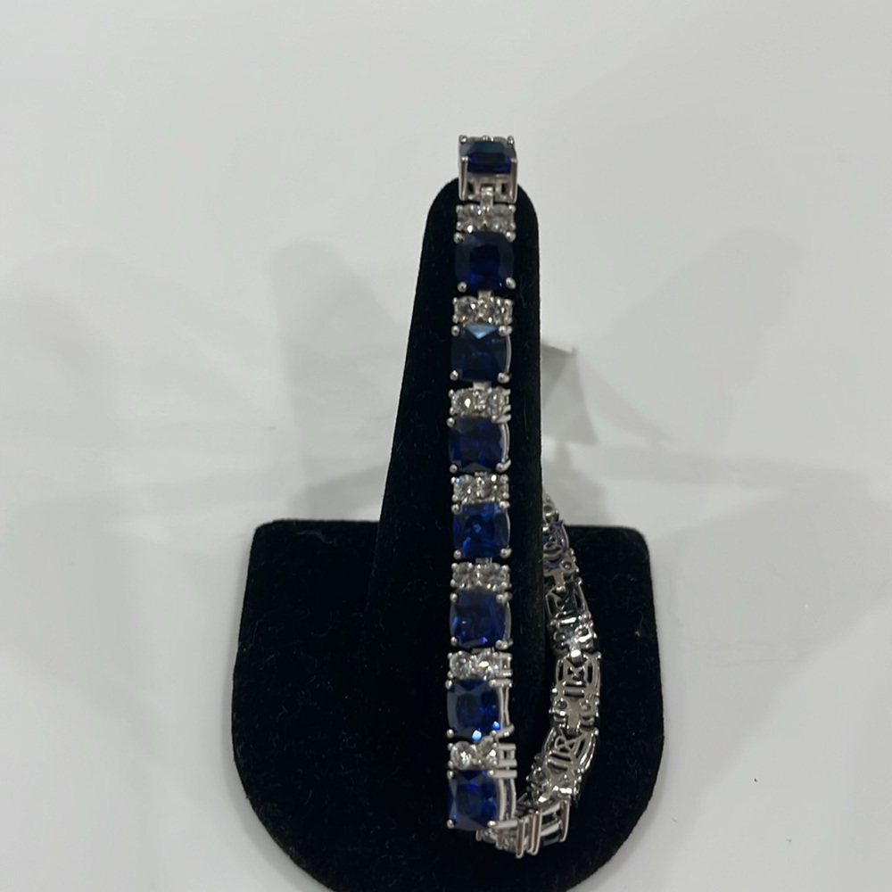 LAB SAPPHIRE BRACELET / WHITE SAPPHIRES 925 STERLING SILVER BRAND NEW APROX 8in